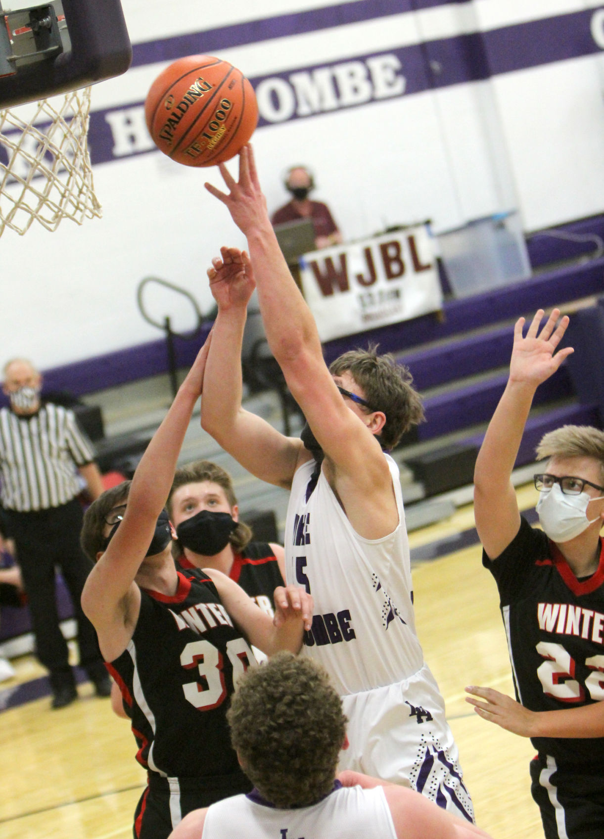 Winter at Lake Holcombe boys basketball 1-5-21